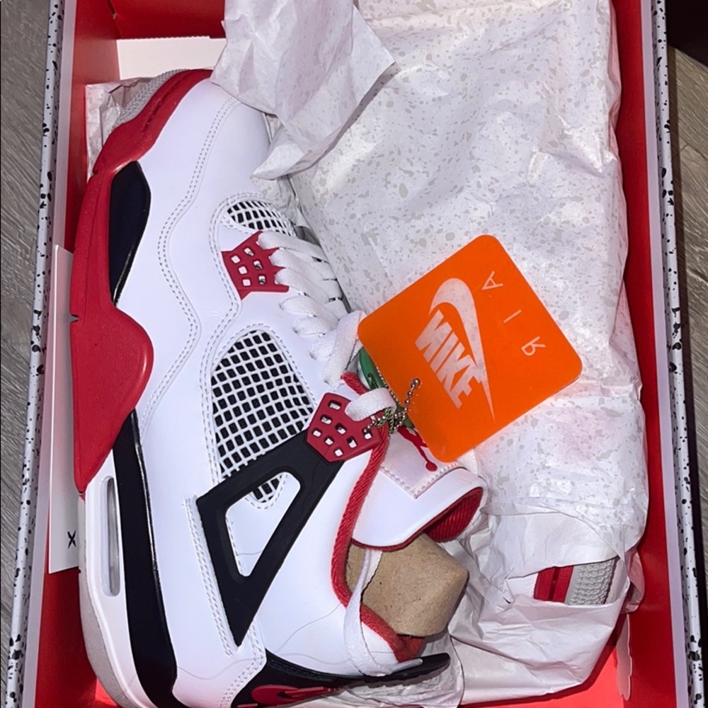 Air Jordan 4 retro